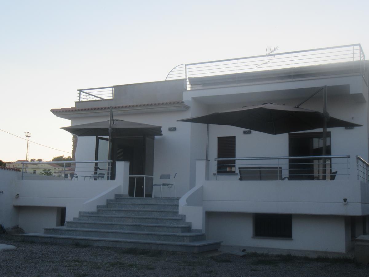 Il Sogno Di Calipso Bed & Breakfast Амендолара Екстериор снимка